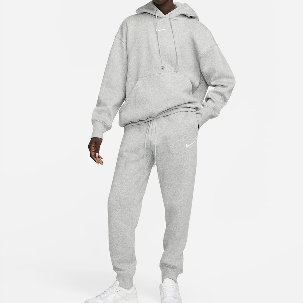 NEW Nike Phoenix Fleece High-Waisted Joggers - Picture 2 of 3